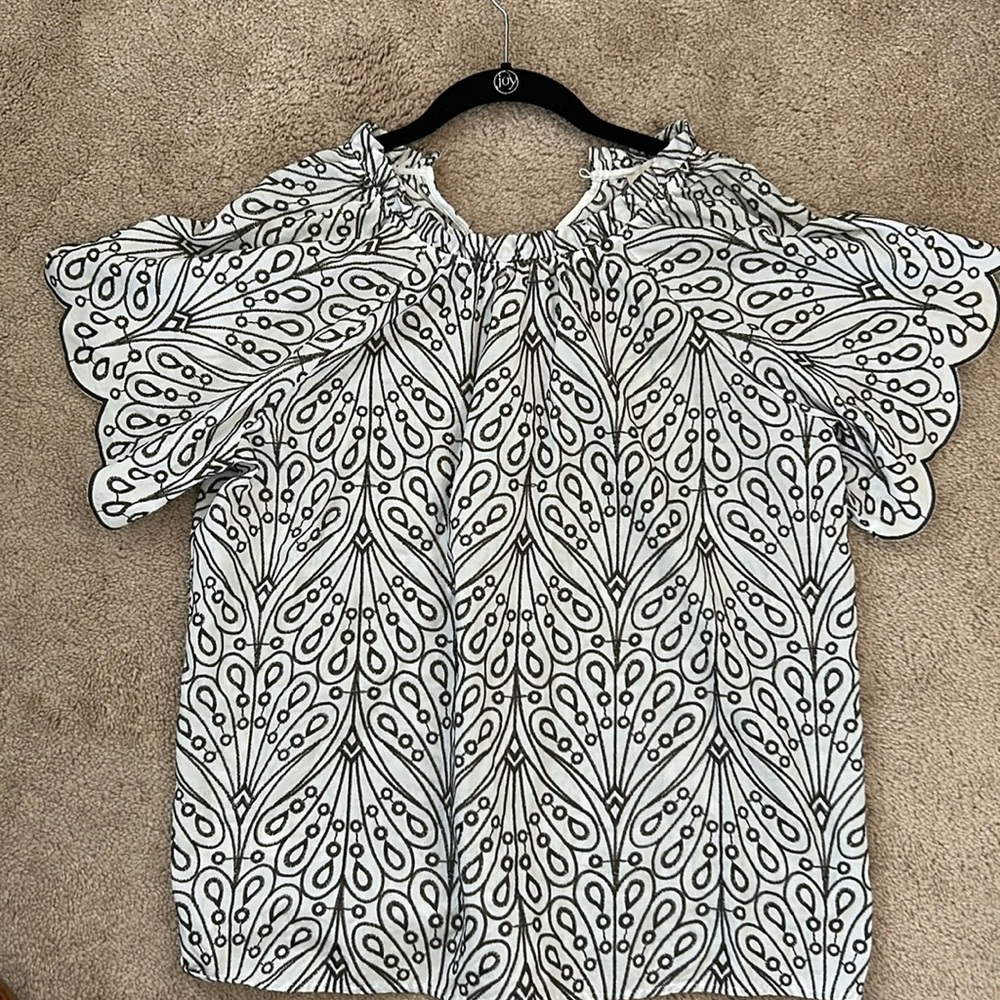 Loft Blouse, women’s size medium, green stitching on a white shirt